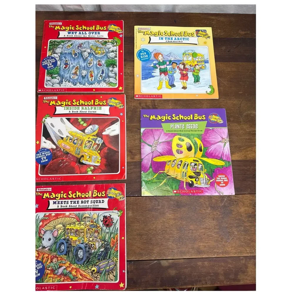 The Magic School Bus 80's / 90's Children's Educational Soft Cover Book Bundle